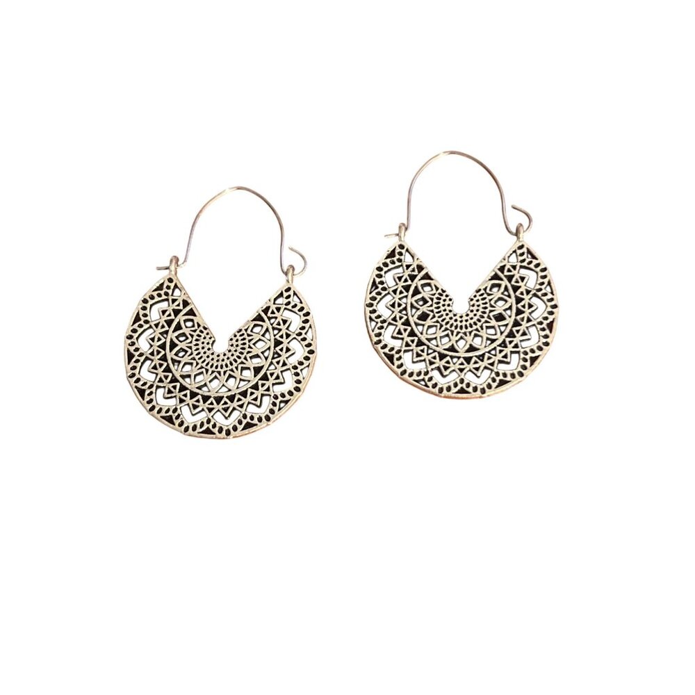 Vintage Silver Filigree Mandala Boho Hoop Earrings Intricate Filagree 2"x1.25"